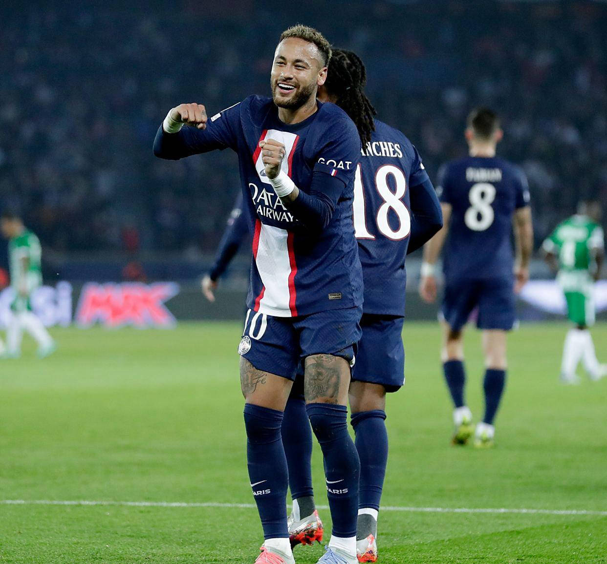 巴黎欲签维尼修斯 转会总价或超2亿 皇马瞄准罗德里金球先生